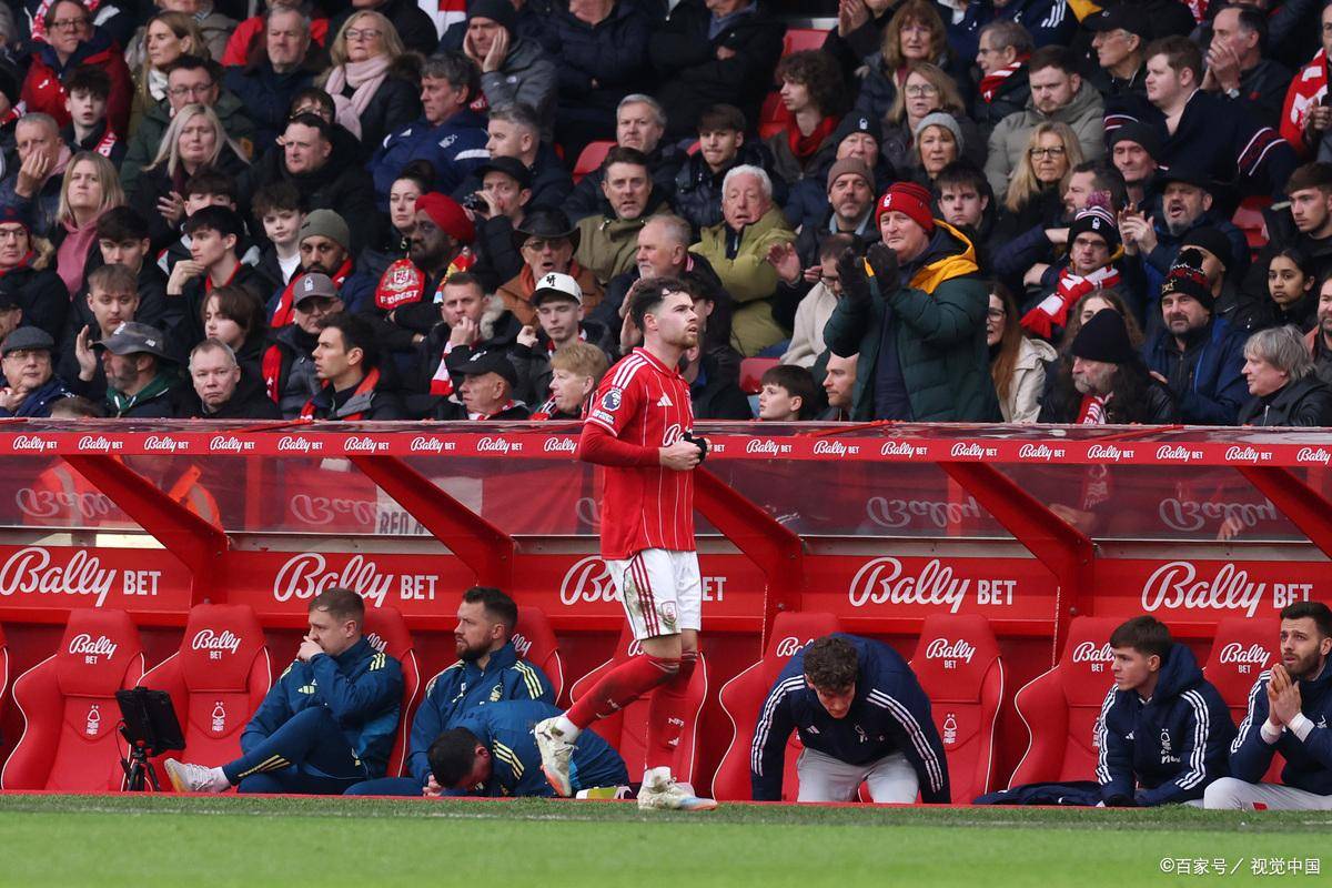 电竞竞猜-包含关键时刻突围战来临，勒沃库森围绕意甲刷新队史纪录，管理层满意，年轻球员得到机会的词条